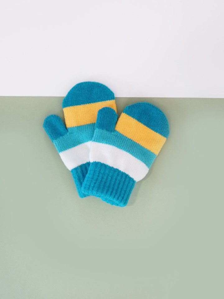 绿色和芥末色连指手套